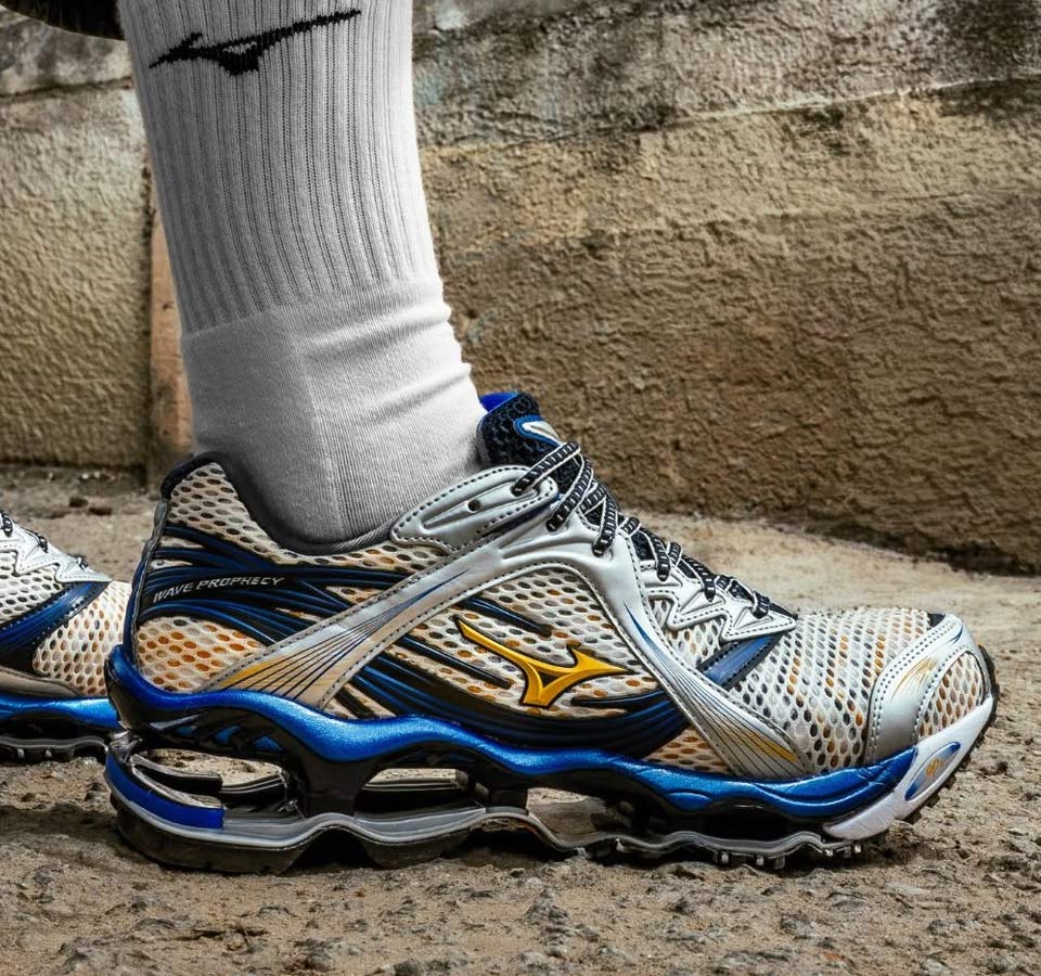 MIZUNO WAVE PROPHECY 1 - M
