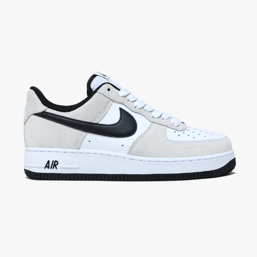 [ナイキ] エア フォース 1 '07 LV8 [AIR FORCE 1 '07 LV8] ブラック/ホワイト IB6388-001 20250409100342_2911997089_D.jpg