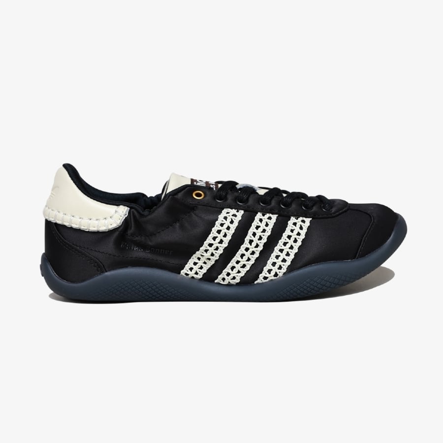 Tênis Adidas Karintha Lo Satin X Wales Bonner 