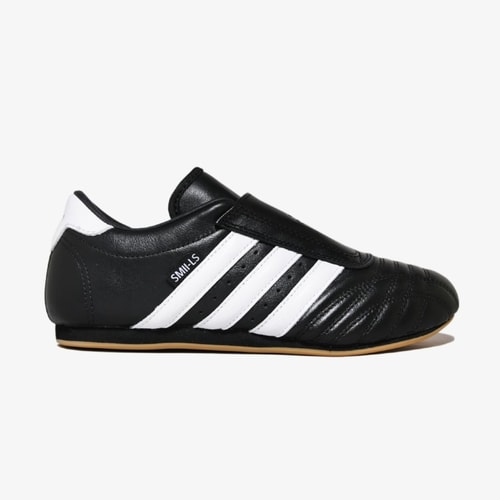  TAEKWONDO スニーカー　25 ブラック Tênis Adidas Taekwondo 