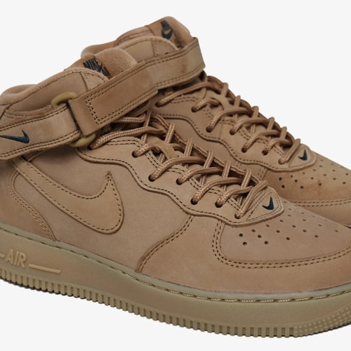 Tênis Nike Air Force 1 Mid 07 PRM QS 