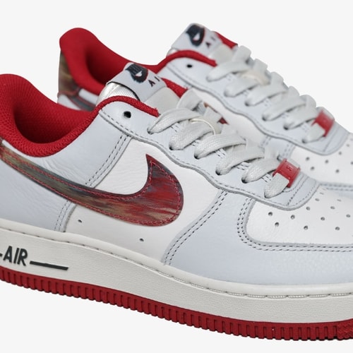 Tênis Nike Air Force 1 Low 07 