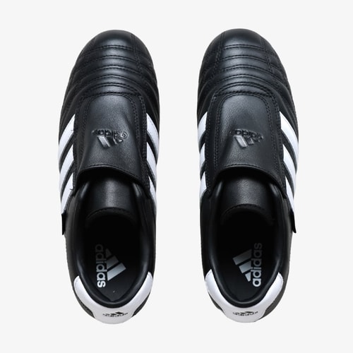 Tênis Adidas Taekwondo 