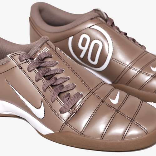 Tênis Nike Total 90 