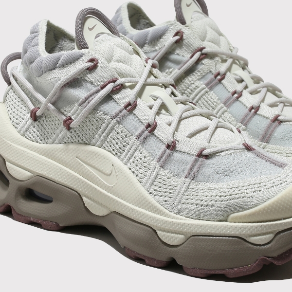 Tênis Nike Air Max Flyknit Venture Women's "Smokey Mauve"