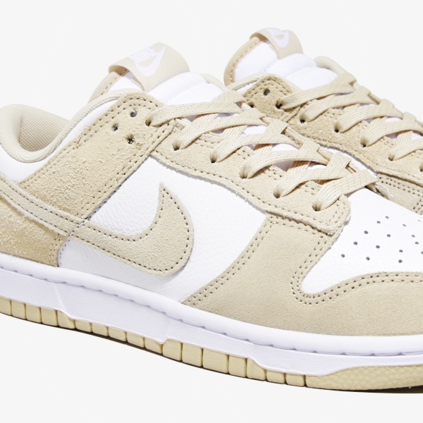 Tênis Nike Dunk Low "Team Gold"