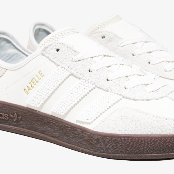 Tênis Adidas Gazelle X Clot "Off White"