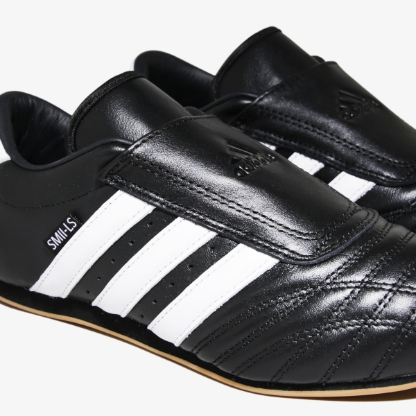 Tênis Adidas Taekwondo "Black"