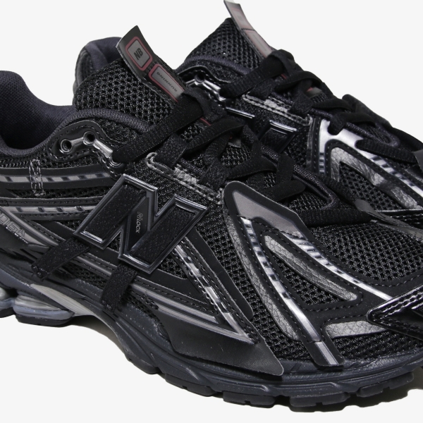 Tênis New Balance 1906 "Black Silver"