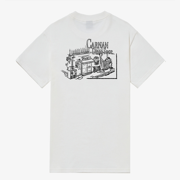 Camiseta Carnan Disco Shop Classic "Off White"