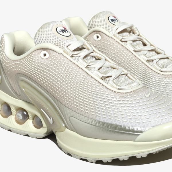 Tênis Nike Air Max Dn Women's "Light Khaki Team Gold Fossil"