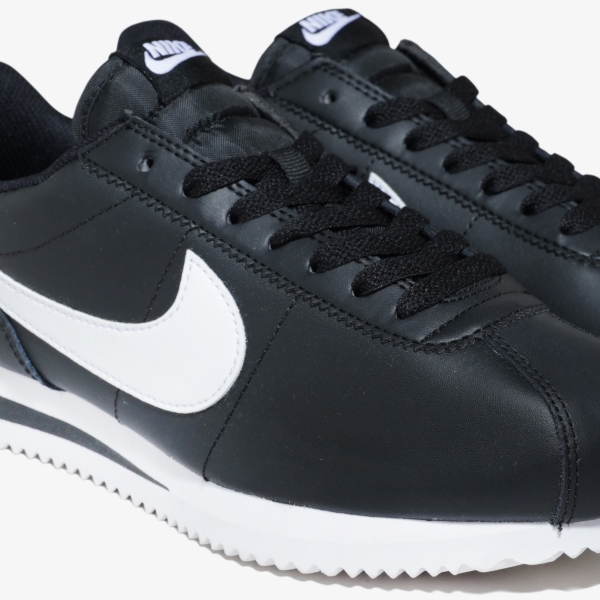 Tênis Nike Cortez "Black White"