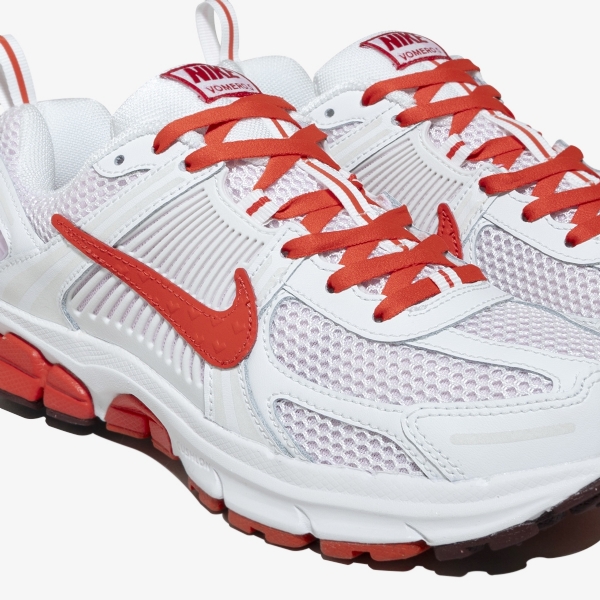 Tênis Nike Vomero 5 "Valentine's Day"