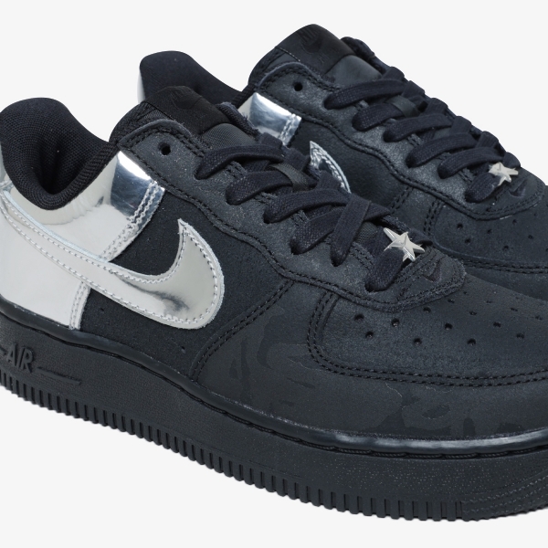 Tenis Nike Air Force 1 Retro "Black Metallic Silver"