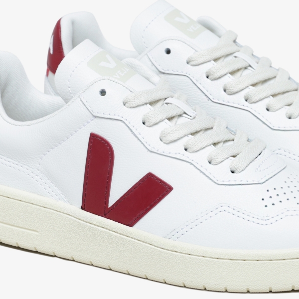 Tênis Veja V90 Leather Women's "Extra White Marsala"