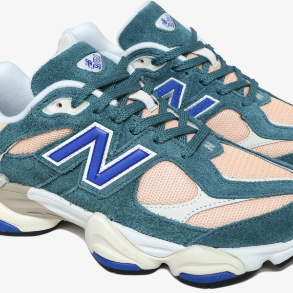 Tênis New Balance 9060 "New Spruce Peach Blossom"