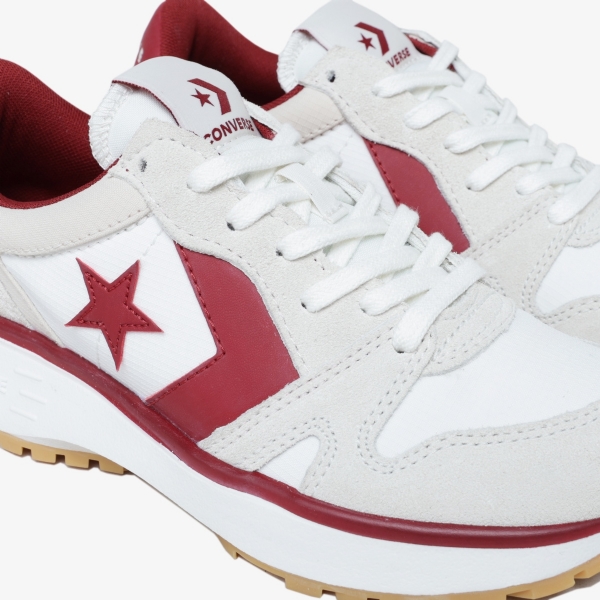 Tênis Converse Omni Trainer  OX Seasonal "Egret Vintage Red"