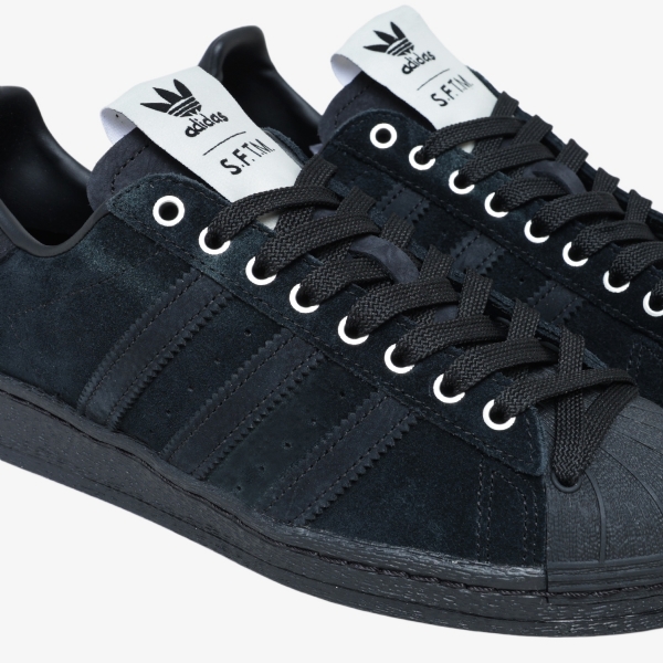 Tênis Adidas Superstar 82 X SFTM "Black"