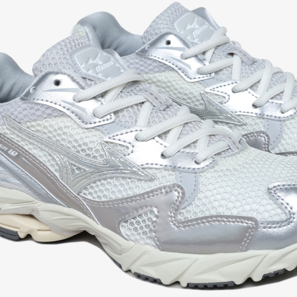 Tênis Mizuno Wave Rider 10 "Snow White"