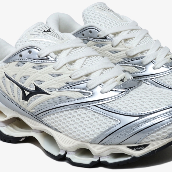 Tênis Mizuno Wave Prophecy LS "Pristine Black Silver"