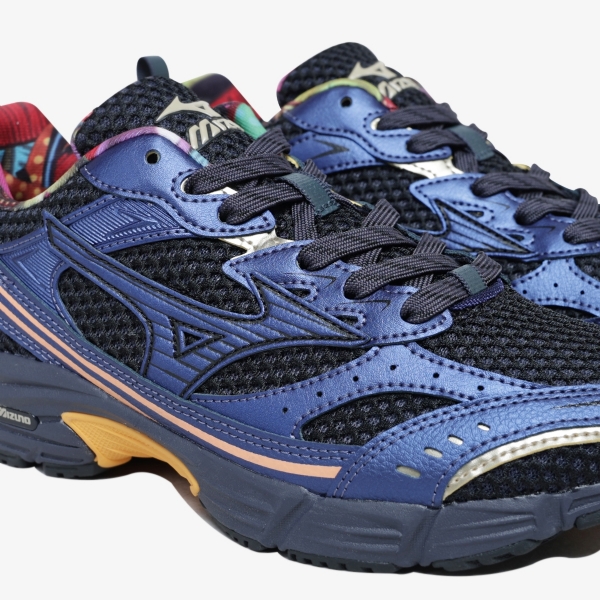 Tênis Mizuno Sportstyle MXR Osaka "Black Orange"