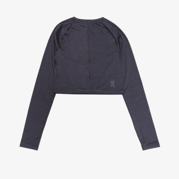 Cropped On Studio "Black"
