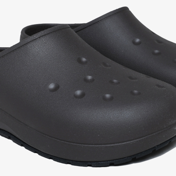 Sandália Crocs Classic Quiet Clog "Espresso"