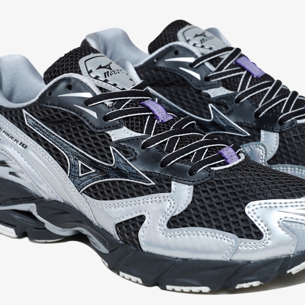 Tênis Mizuno Wave Rider 10 Millennium "Black Silver"
