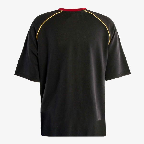 Camiseta Umbro Panelled Mesh "Black Red"