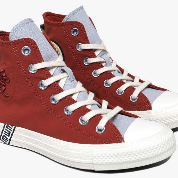 Tênis Converse Chuck Taylor X Naruto Shippuden "Gaara Ritual Red"