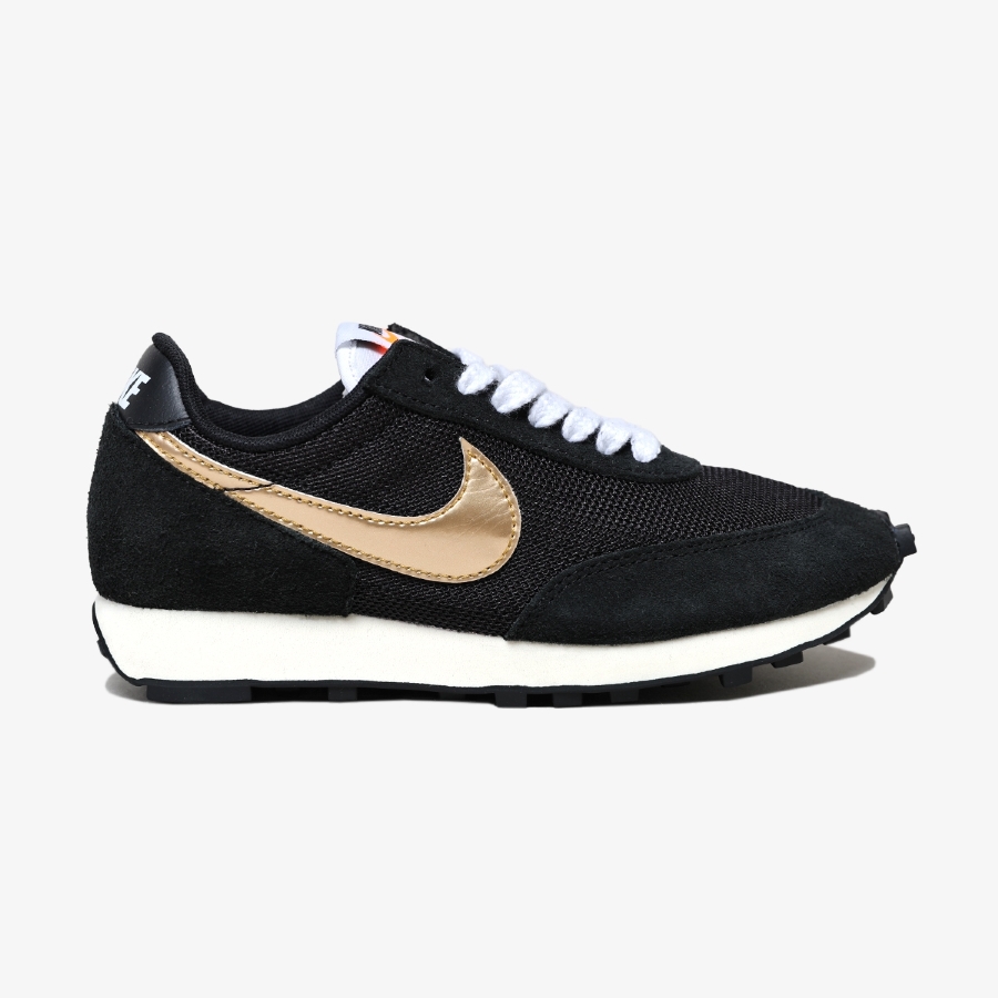 Tênis Nike Daybreak 