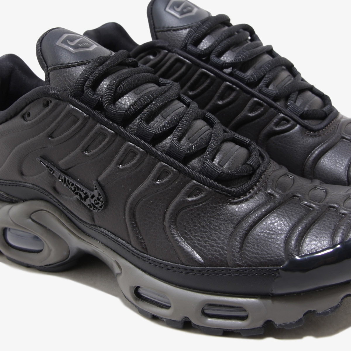 Tênis Nike Air Max Plus Prm QS 