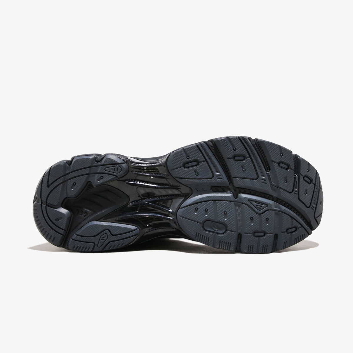Tênis Asics GT-2160 x Above The Clouds Tênis Asics GT-2160 x Above The Clouds