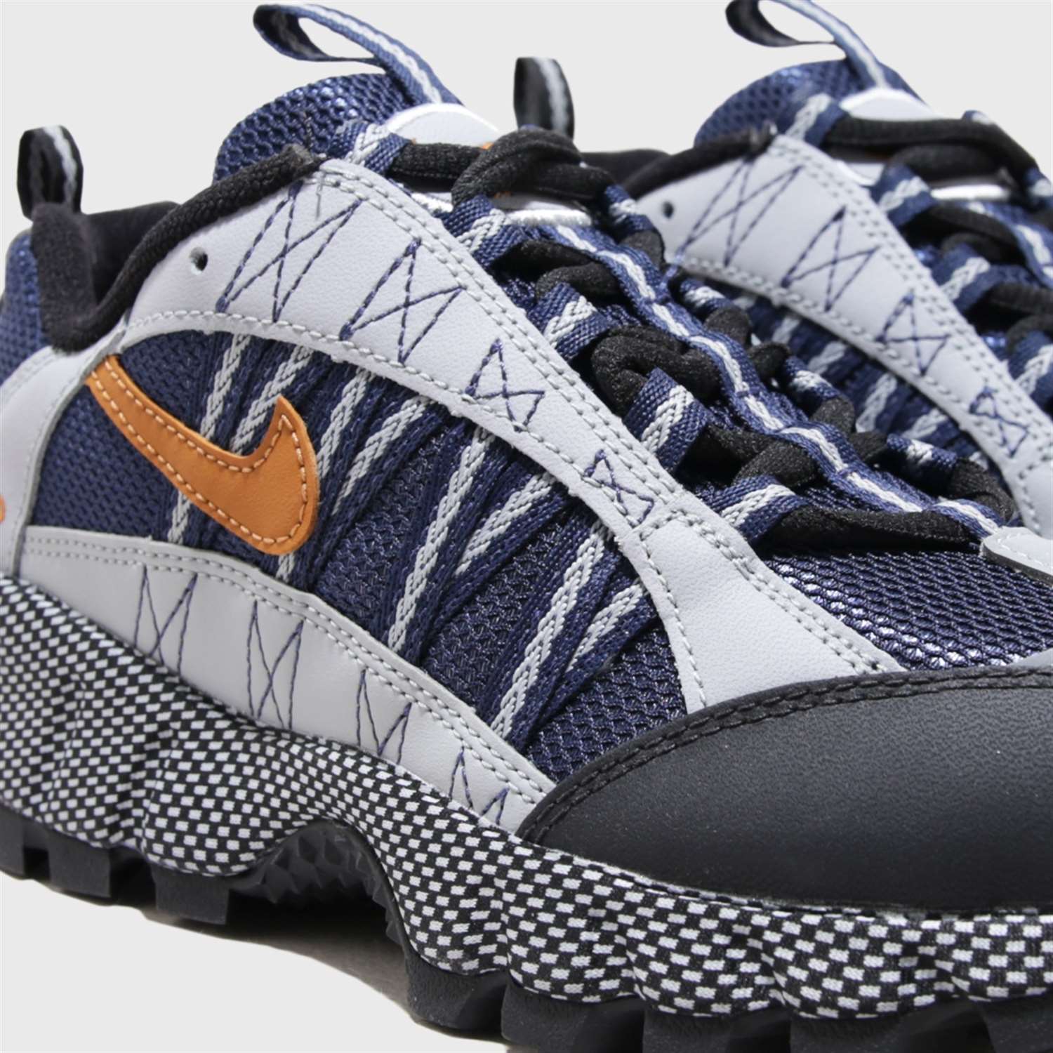 Tênis Nike Air Humara QS 