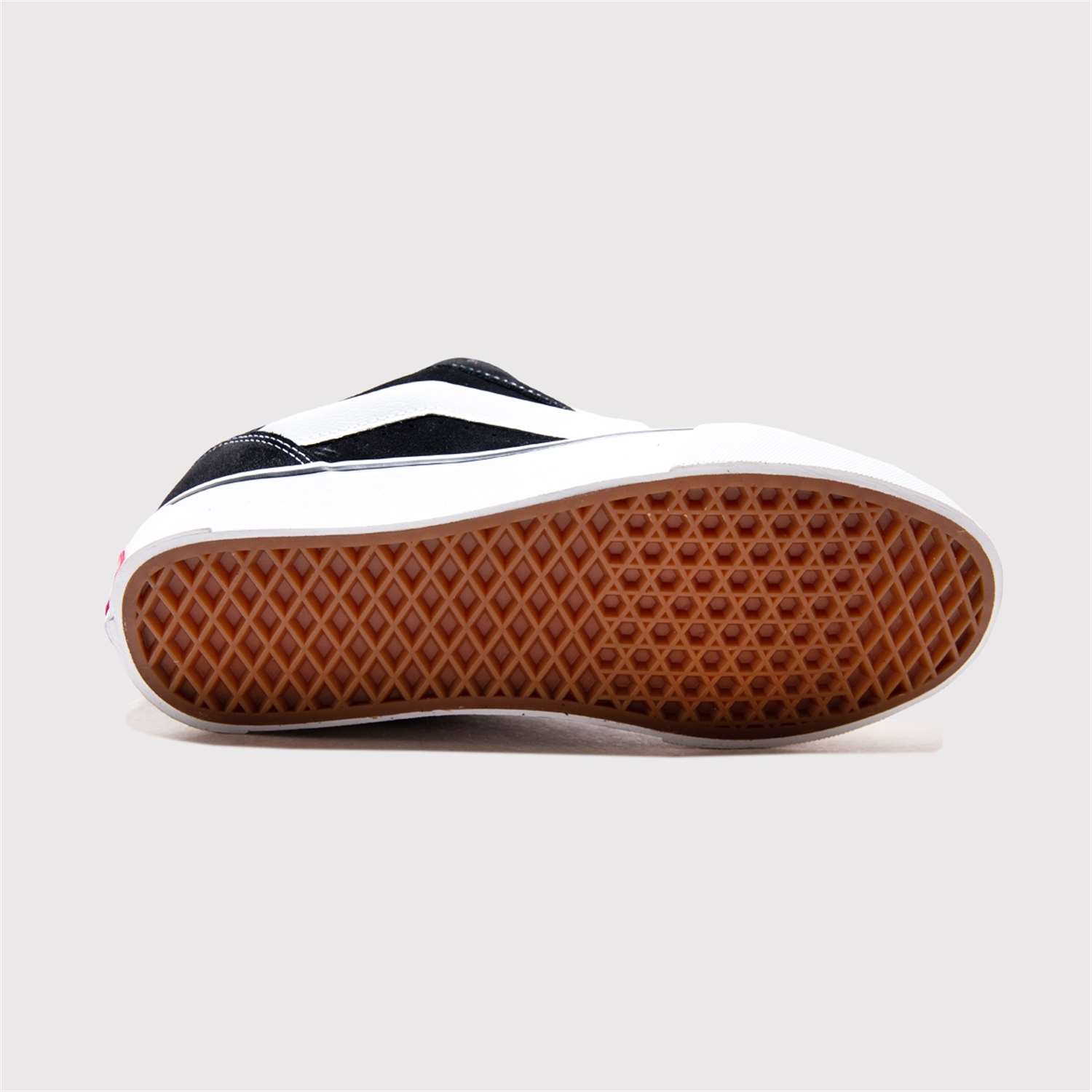 ファッション好きが選ぶ人気ブランドランキング KNU Vault Vans Tênis Skool White Black 小物