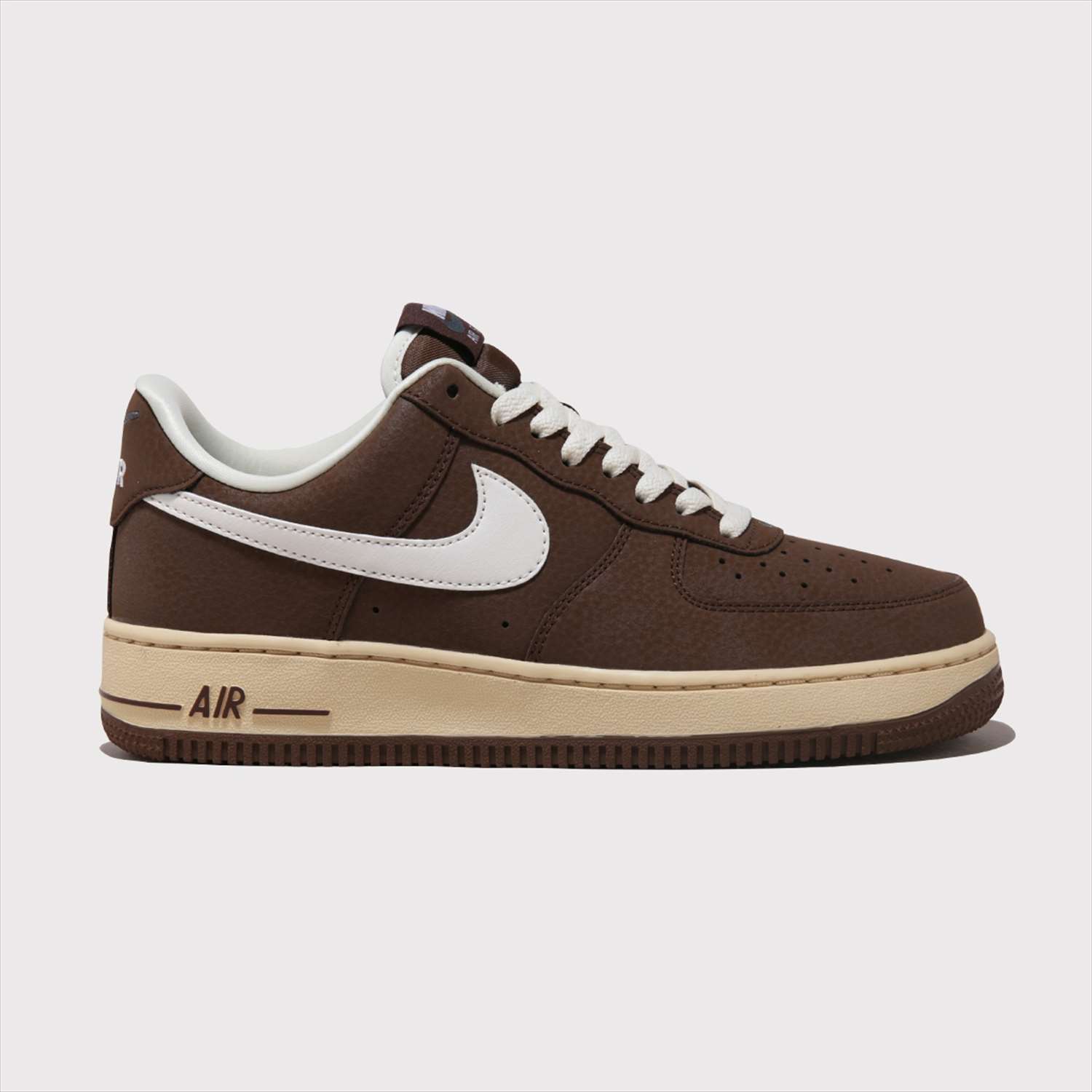 Nike Air Force 1 カカオワオ Tênis Nike Air Force 1 '07 