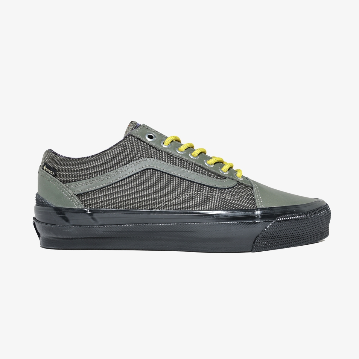 Tênis Vans Old Skool Gore Tex 