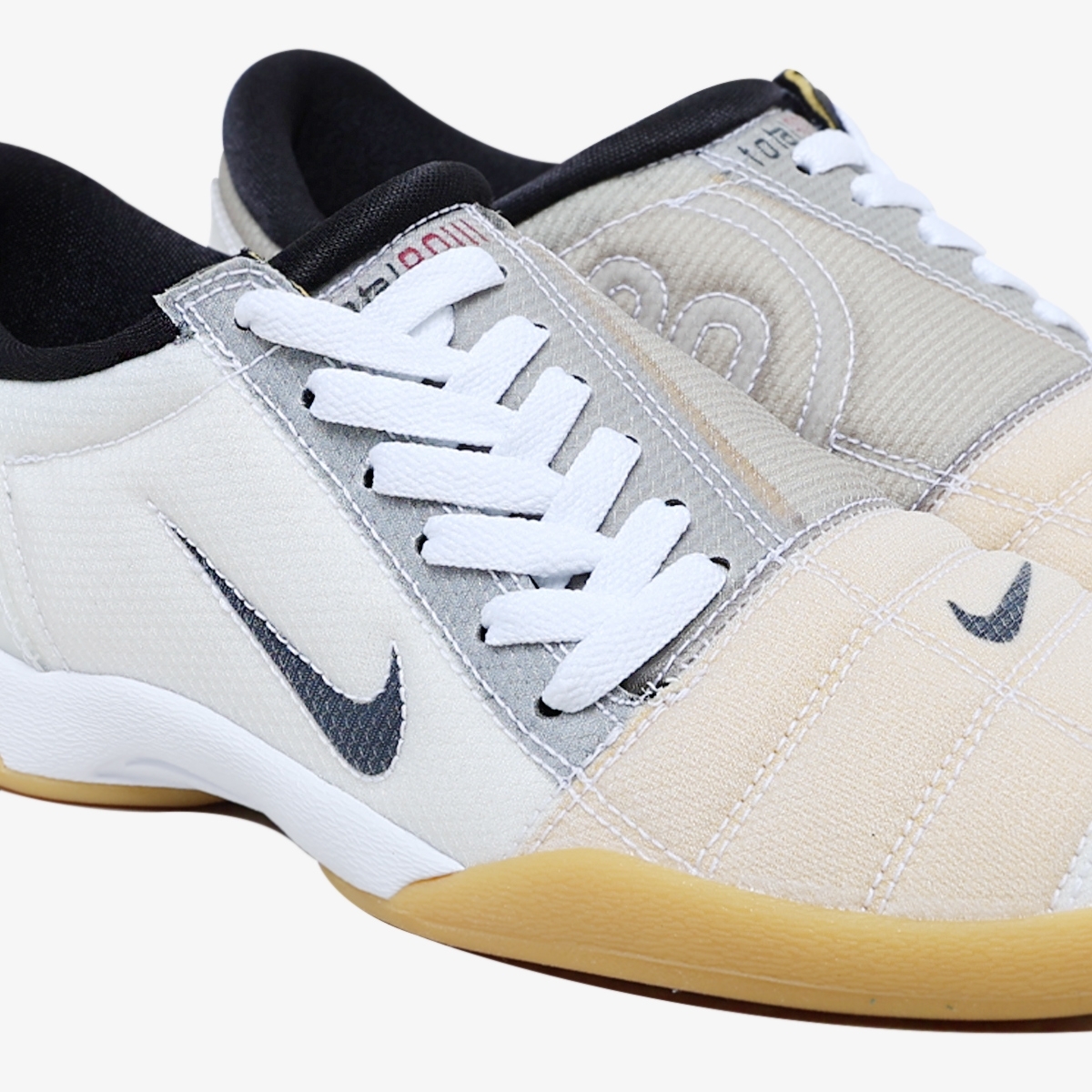 Tênis Nike Total 90 SP White Gum