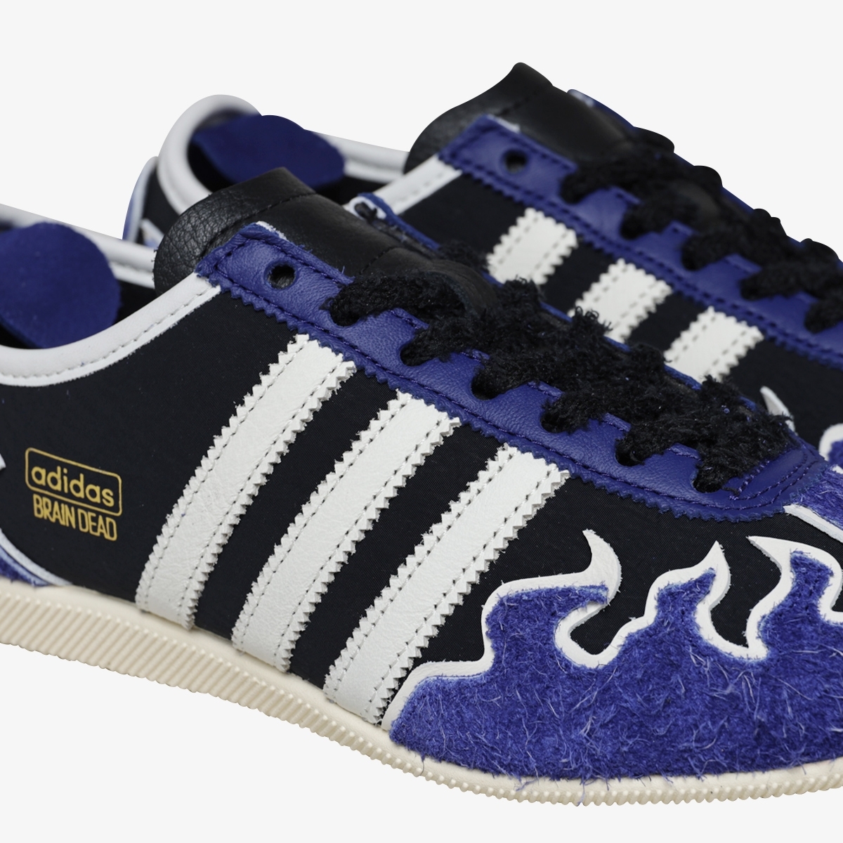 Tênis Adidas Japan LO X Brain Dead 