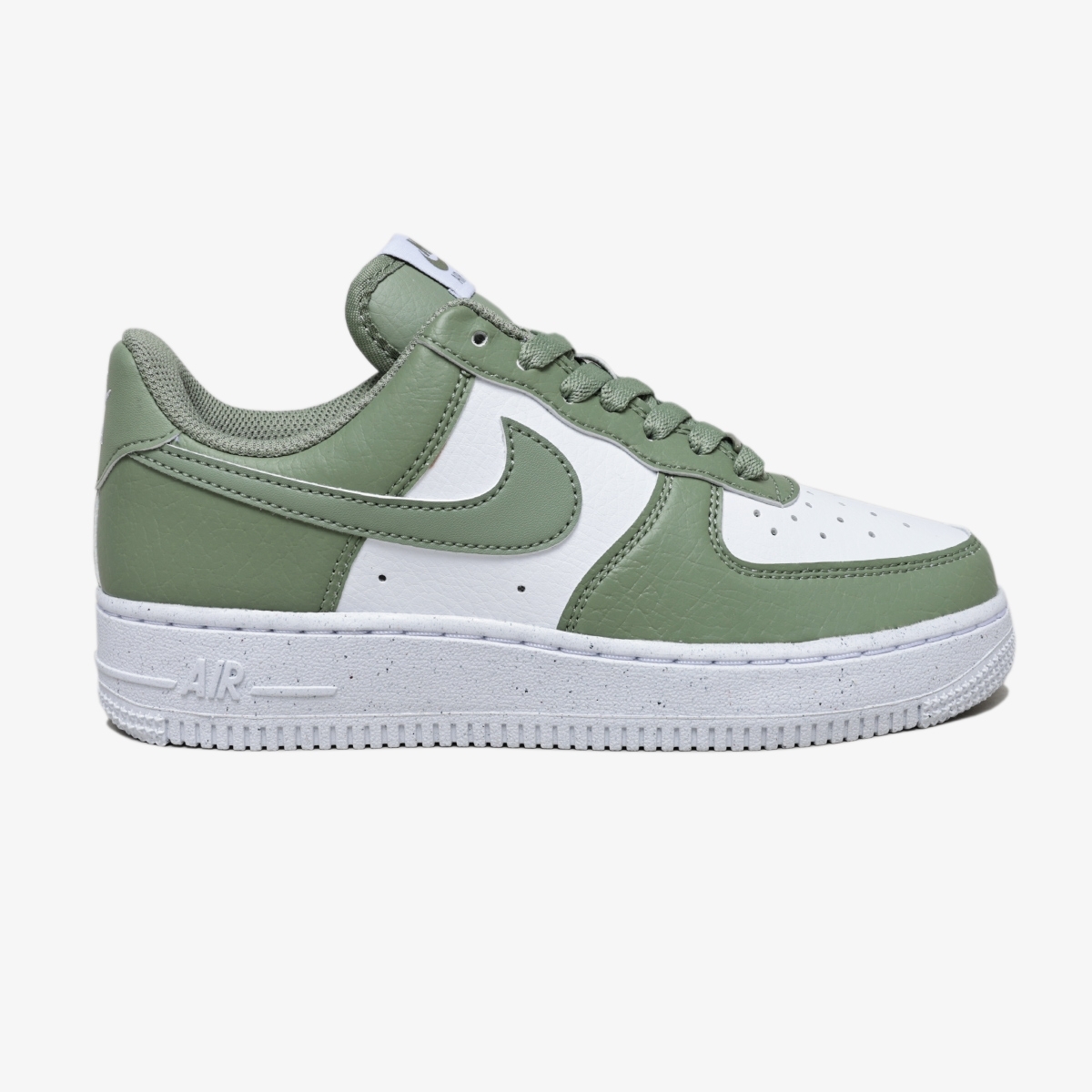 Tênis Nike Air Force 1 Low 07 Next Nature 