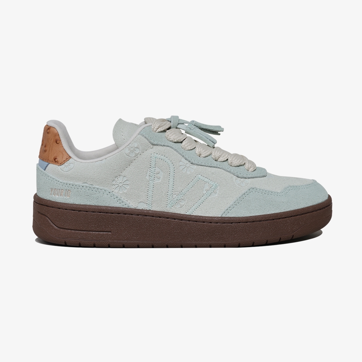 Tênis Veja V-90 Suede x Your ID Wagashi 