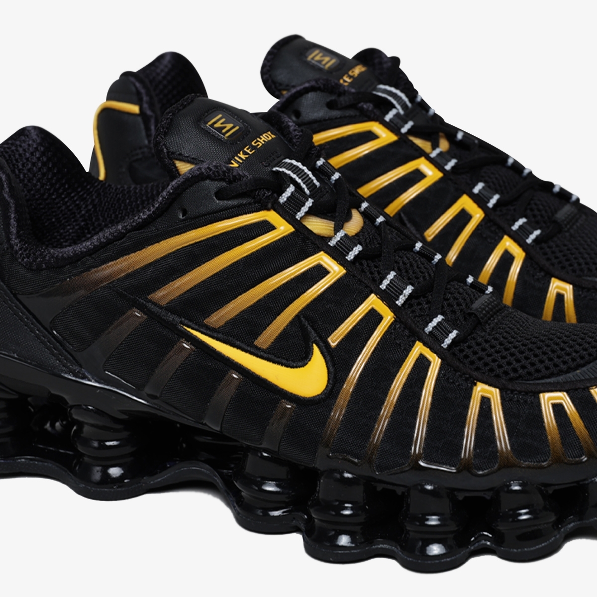 靴 nike shox tl Black Nike Shox TL Black and Max Orange