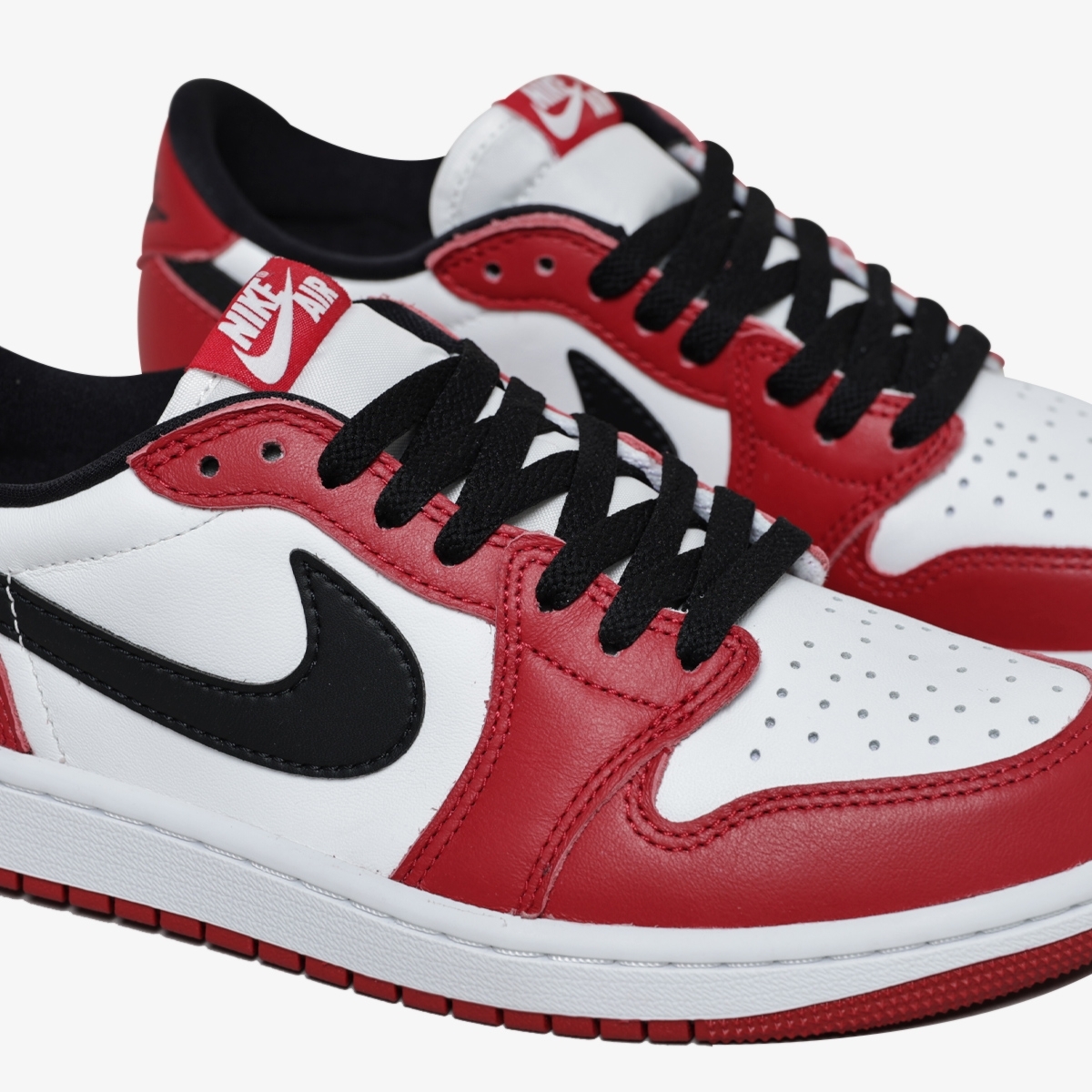 Nike GS Air Jordan 1 Retro Low OG シカゴ Air Jordan 1 Retro Low OG GS 'Chicago' | Red