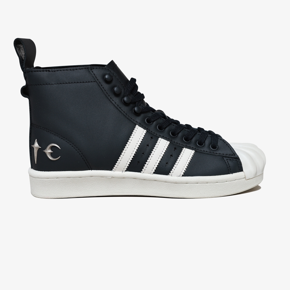 Tênis Adidas Superstar Boot Luxe TC 