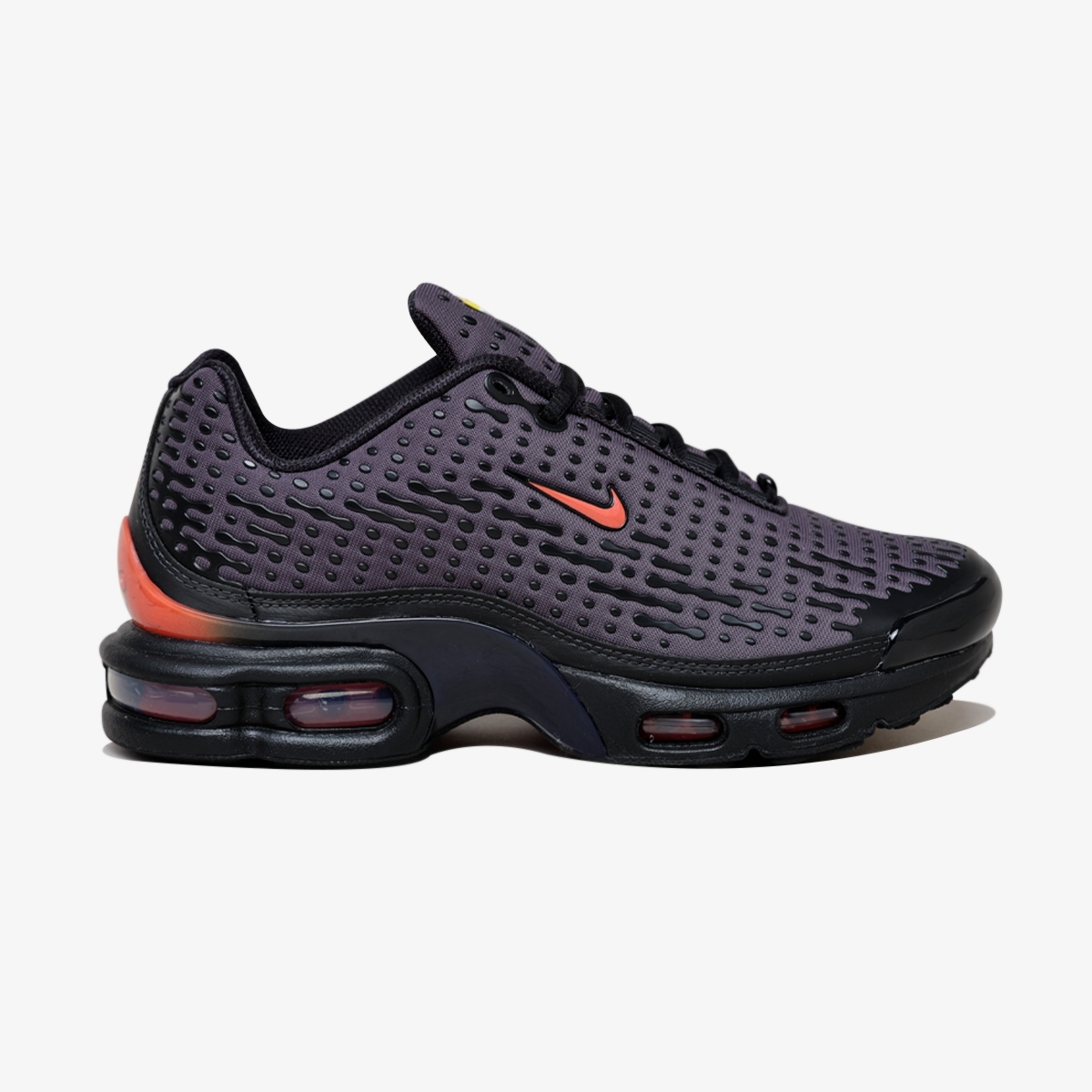 Tênis Nike Air Max Plus VII 