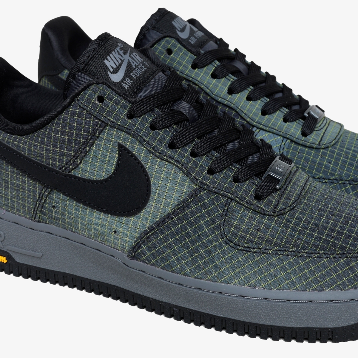 Tênis Nike Air Force 1 Low 07 LX Vibram Pencil 
