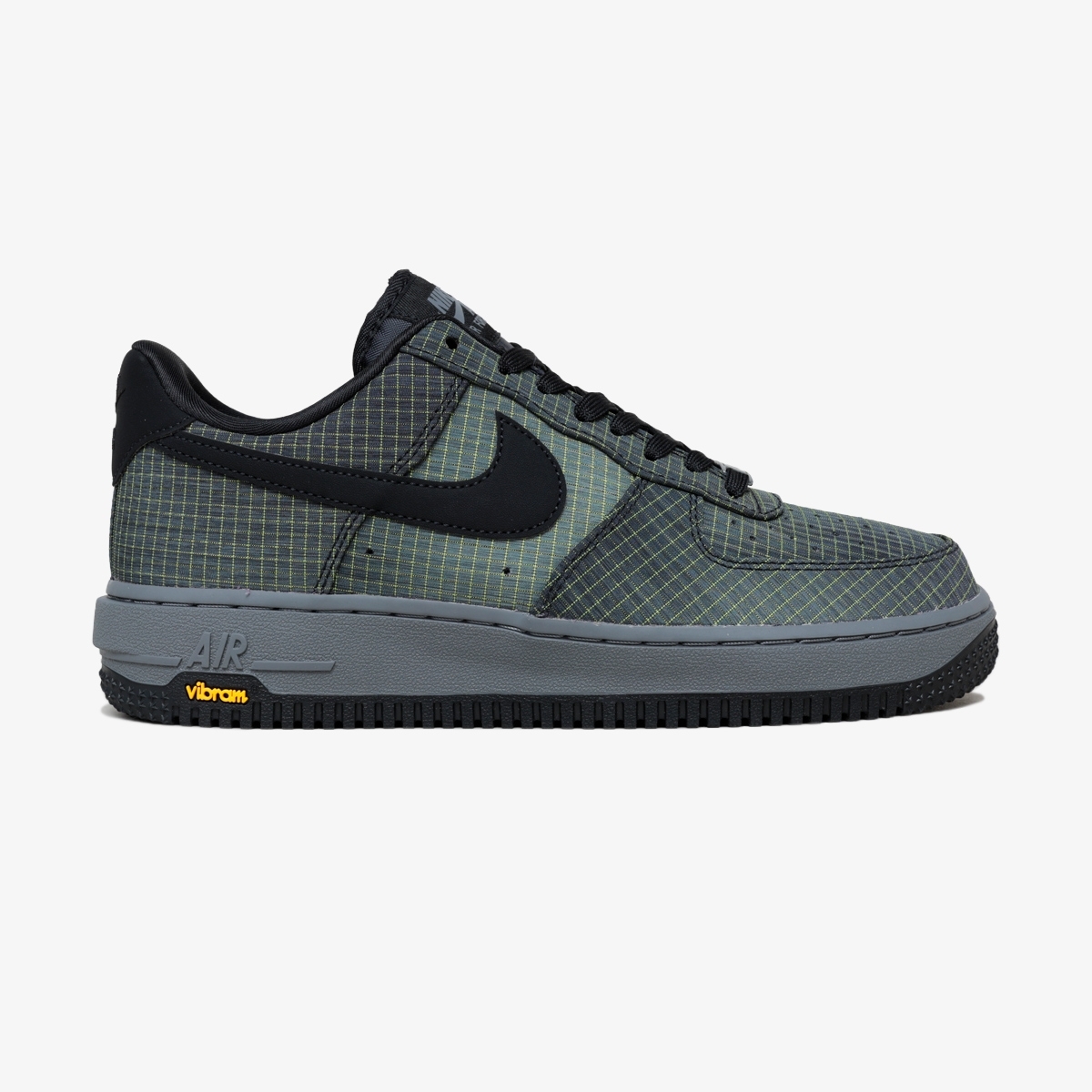 Tênis Nike Air Force 1 Low 07 LX Vibram Pencil 